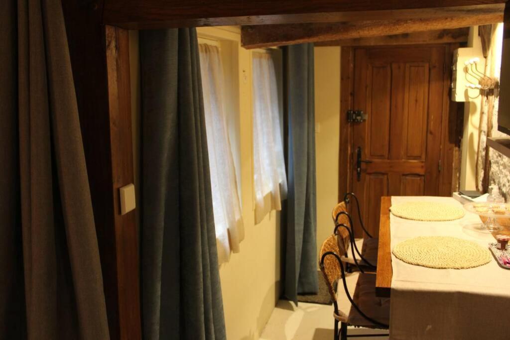 Cosy Studio Place Sainte Catherine Honfleur Buitenkant foto
