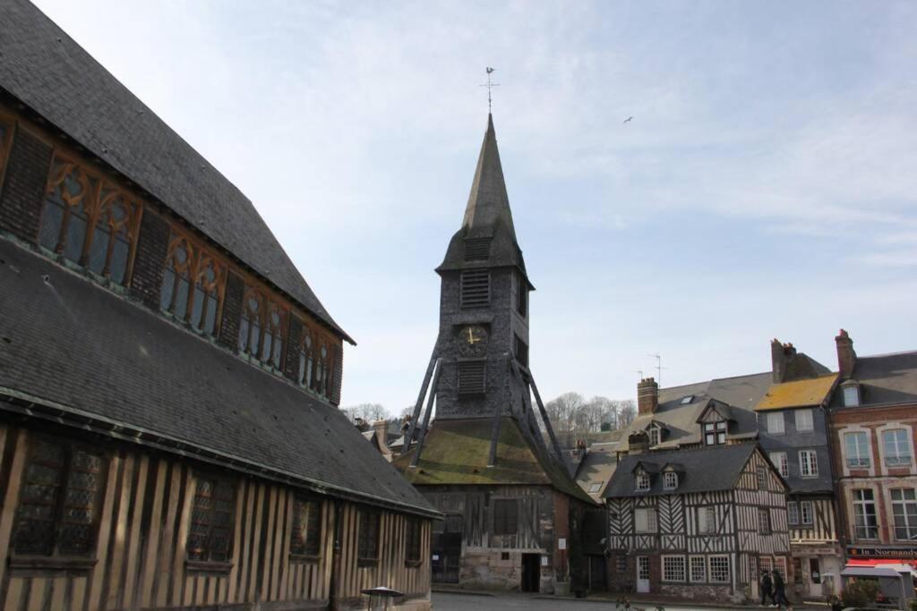 Cosy Studio Place Sainte Catherine Honfleur Buitenkant foto